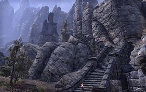 ON-interier-Lorkrata Hills 02.jpg