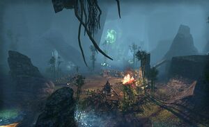 ON-interier-Toothmaul Gully 03.jpg