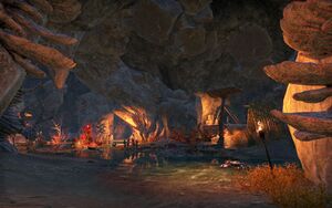 ON-interior-Coral Cliffs 04.jpg