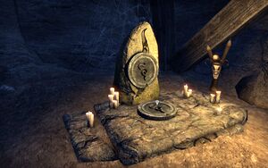 ON-misc-Snake Runestone.jpg